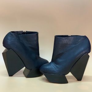 Leather Senso Delilah Booties